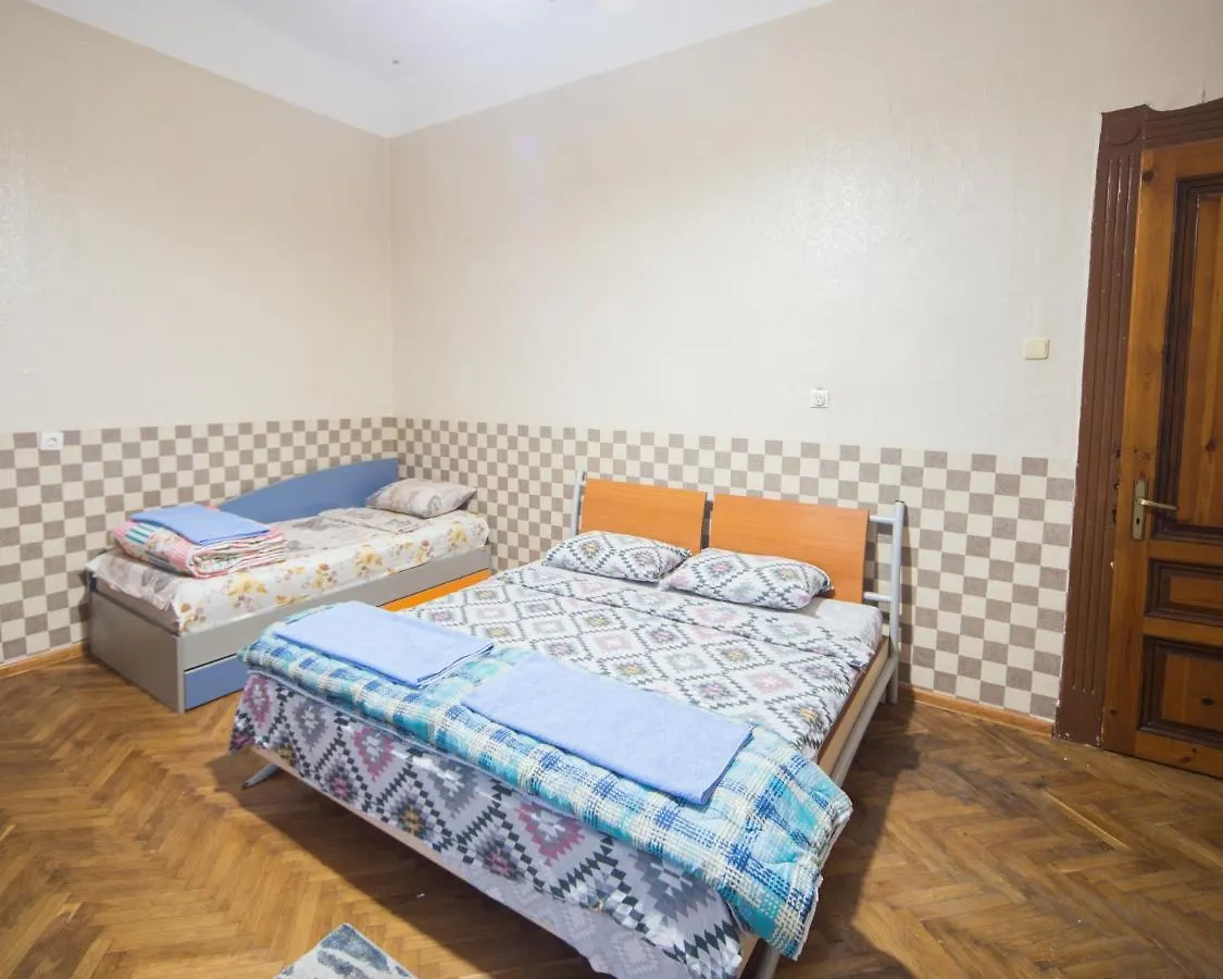 Lejlighed Summer Square - 2 Bedrooms Retro Flat With Great Location, 1St Fl Burgas City