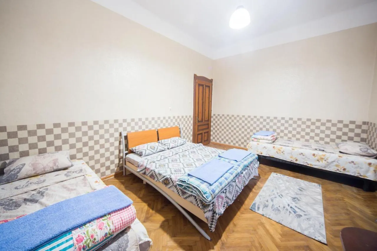 Lejlighed Summer Square - 2 Bedrooms Retro Flat With Great Location, 1St Fl Burgas City